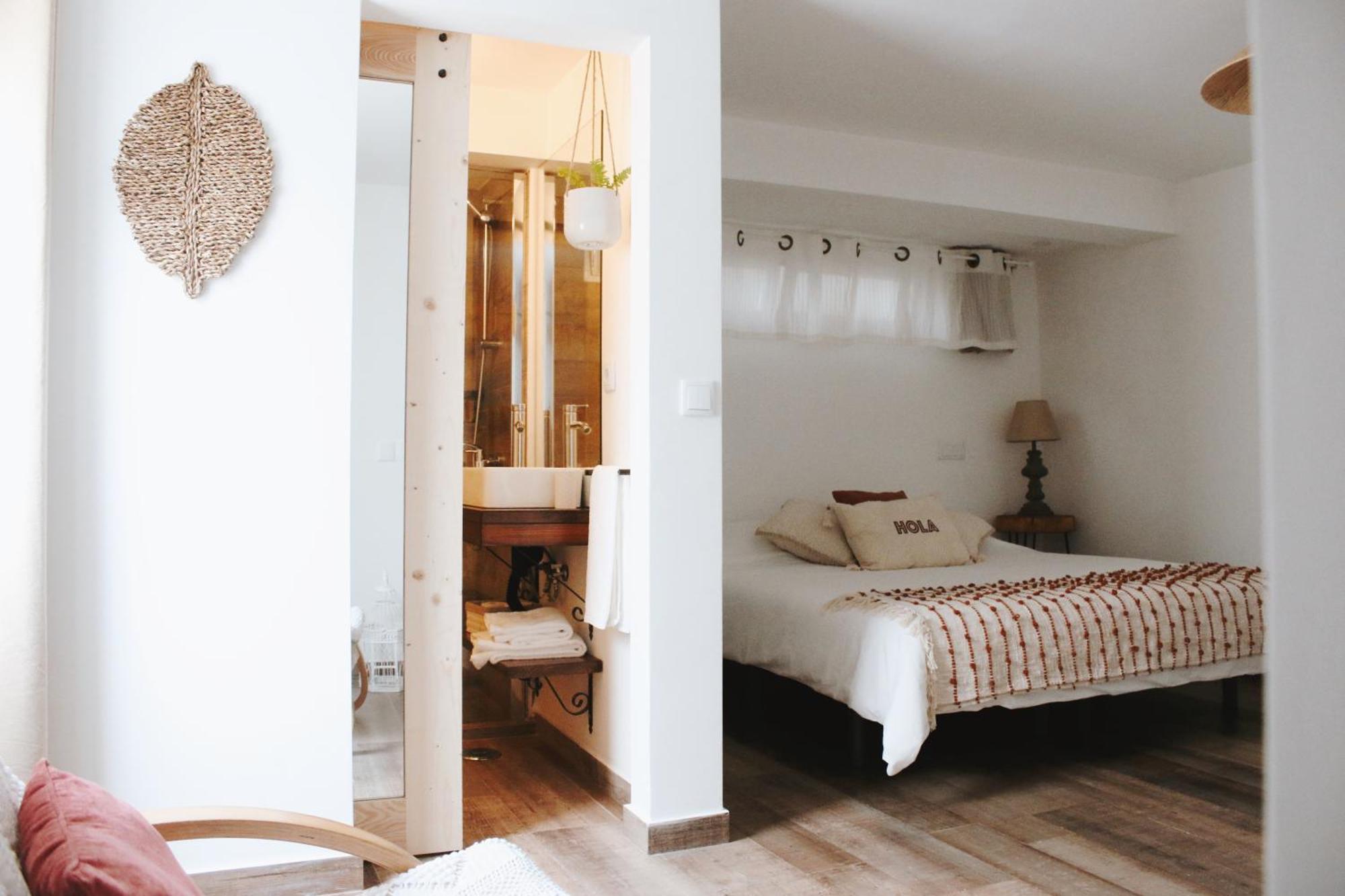 Vila Vale Guest House - Surf & Yoga Шарнека Екстер'єр фото