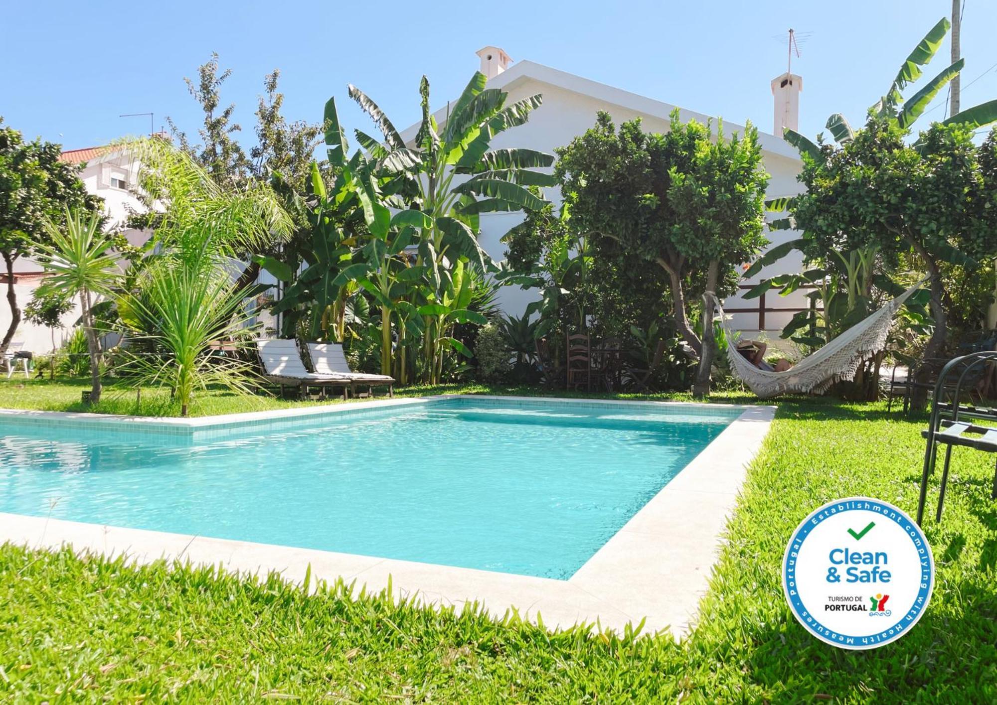 Vila Vale Guest House - Surf & Yoga Шарнека Екстер'єр фото